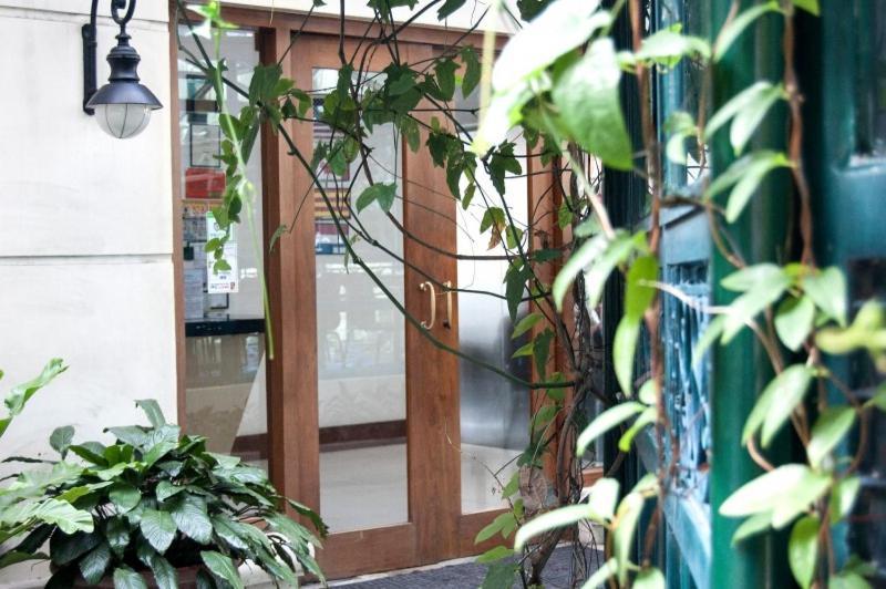 Malate Pensionne Манила Экстерьер фото